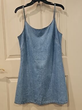 Maggie Lawrence Light Wash Denim Dress